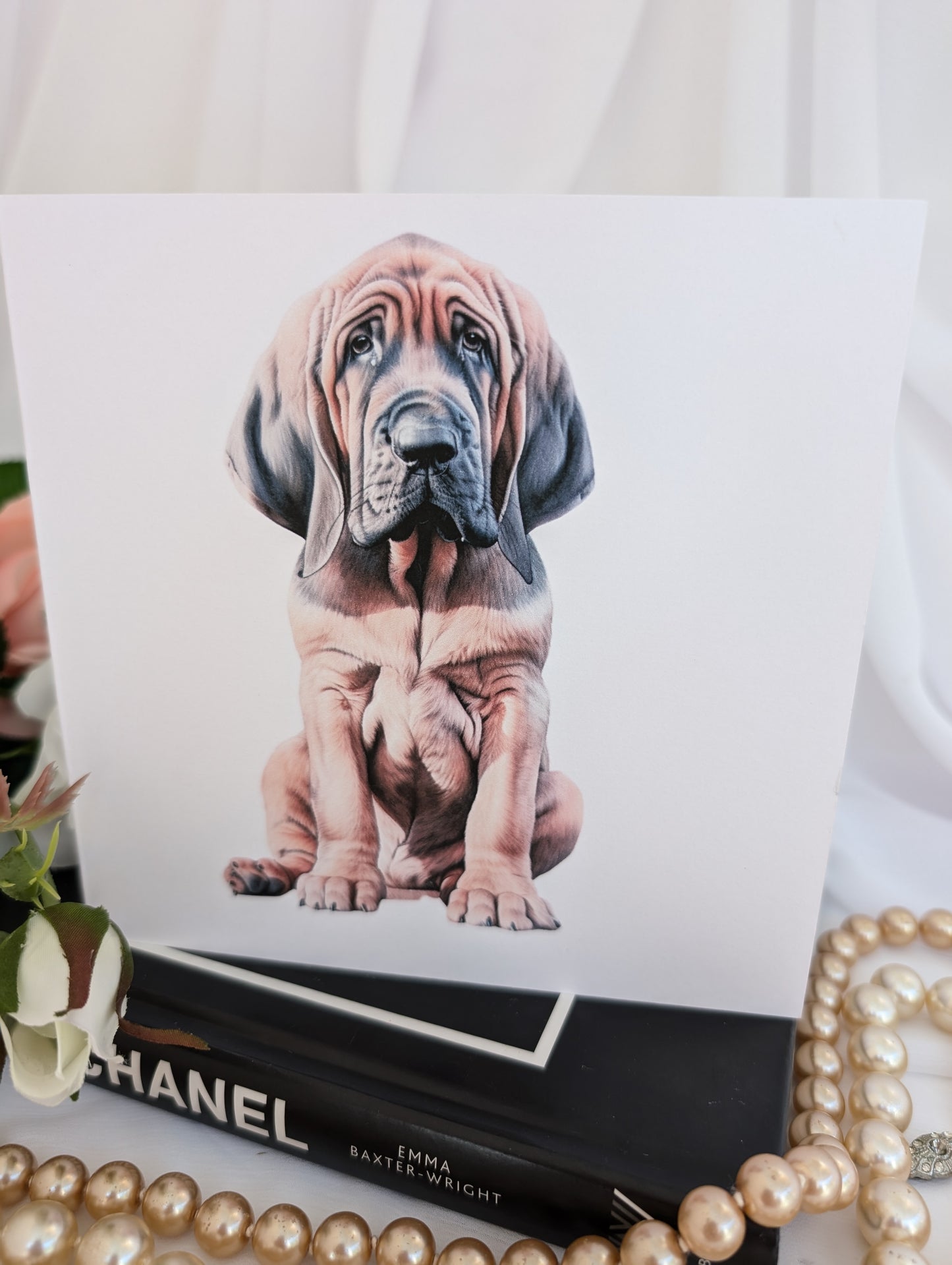 Close up of dog card with watercolour style Bloodhound printed on white 300gsm linen effect 6x6inch card