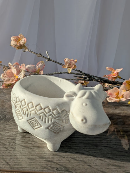 Cute Cow Pot and Candle | Hand Poured Cow Candle | Hand poured Cow Pot image 6