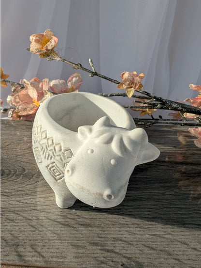 Cute Cow Pot and Candle | Hand Poured Cow Candle | Hand poured Cow Pot image 4