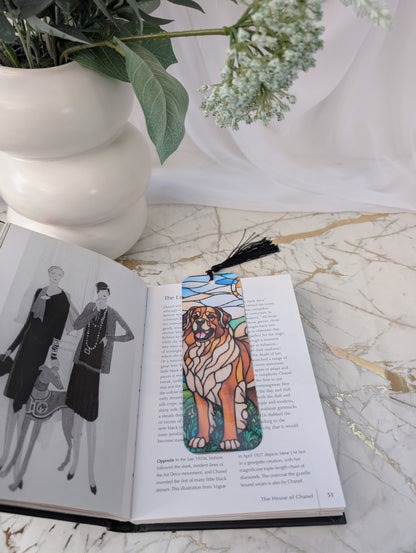 Stained Glass style Leonberger dog laminated bookmark by Paws and Glow.  Handmade in the UK