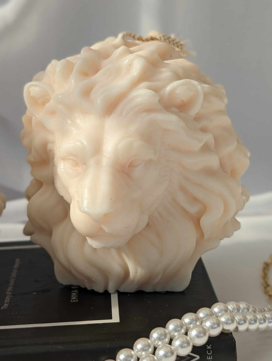 Classical sculpture style lion's head candle
