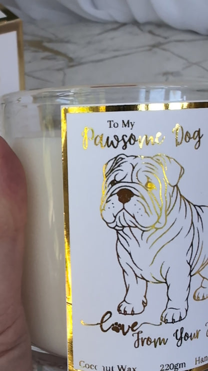 Video showing gold foiled highlights on Bulldog Mum Candle